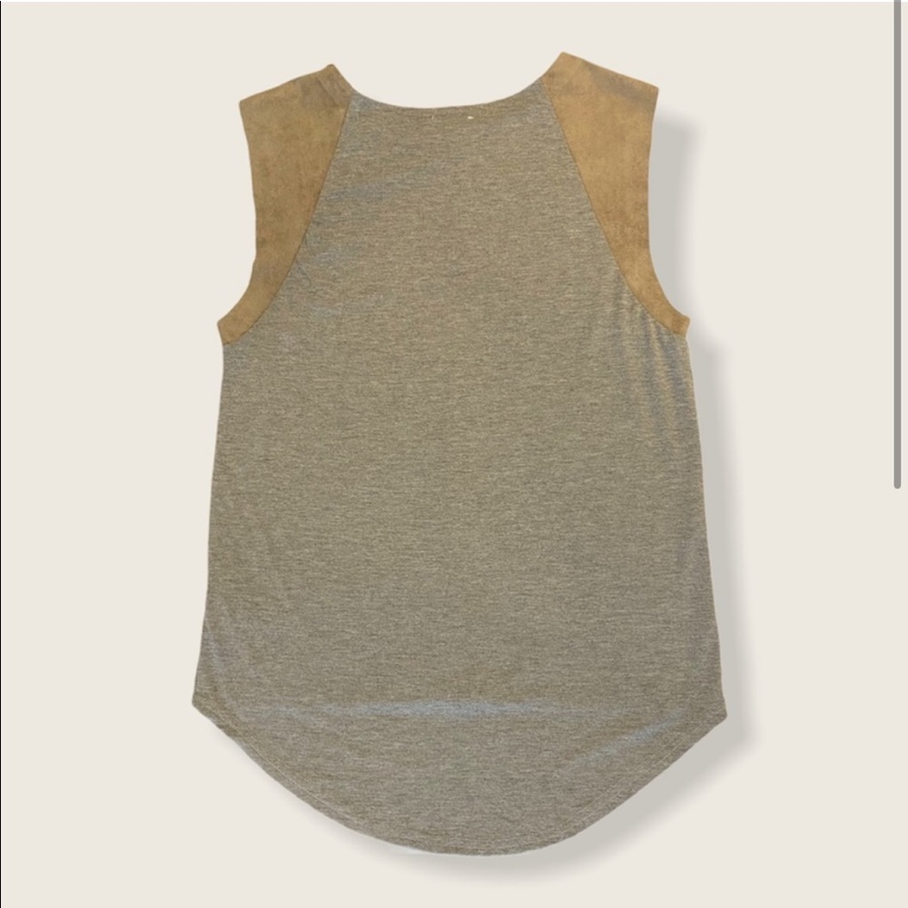 NWOT Bishop + Young ‘Serena’ contrast sleeve top in sand - Picture 4 of 6